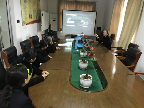 图为活动现场 陈莹摄_副本.jpg