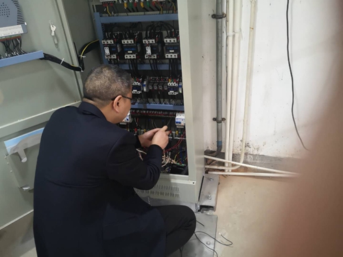20190403 增加外围控制电路 陈旦平摄_副本.jpg
