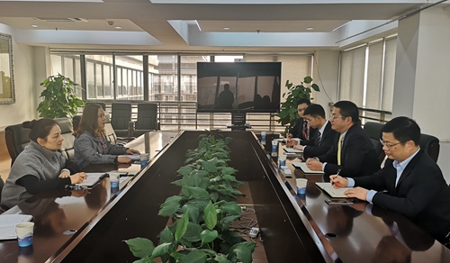 20181219 财务结算中心主动对接银行拓宽融资思路_副本.jpg